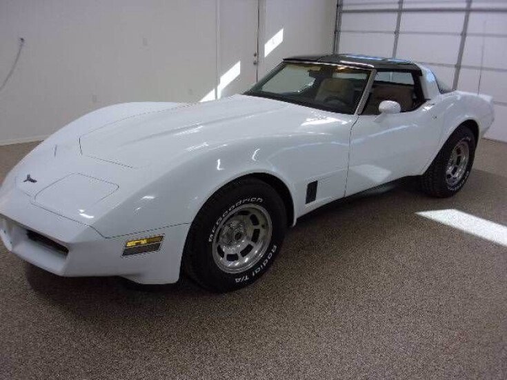 Thumbnail Photo undefined for 1981 Chevrolet Corvette
